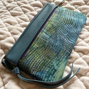 Teal and Multicolor Women's Wristlet Clutch